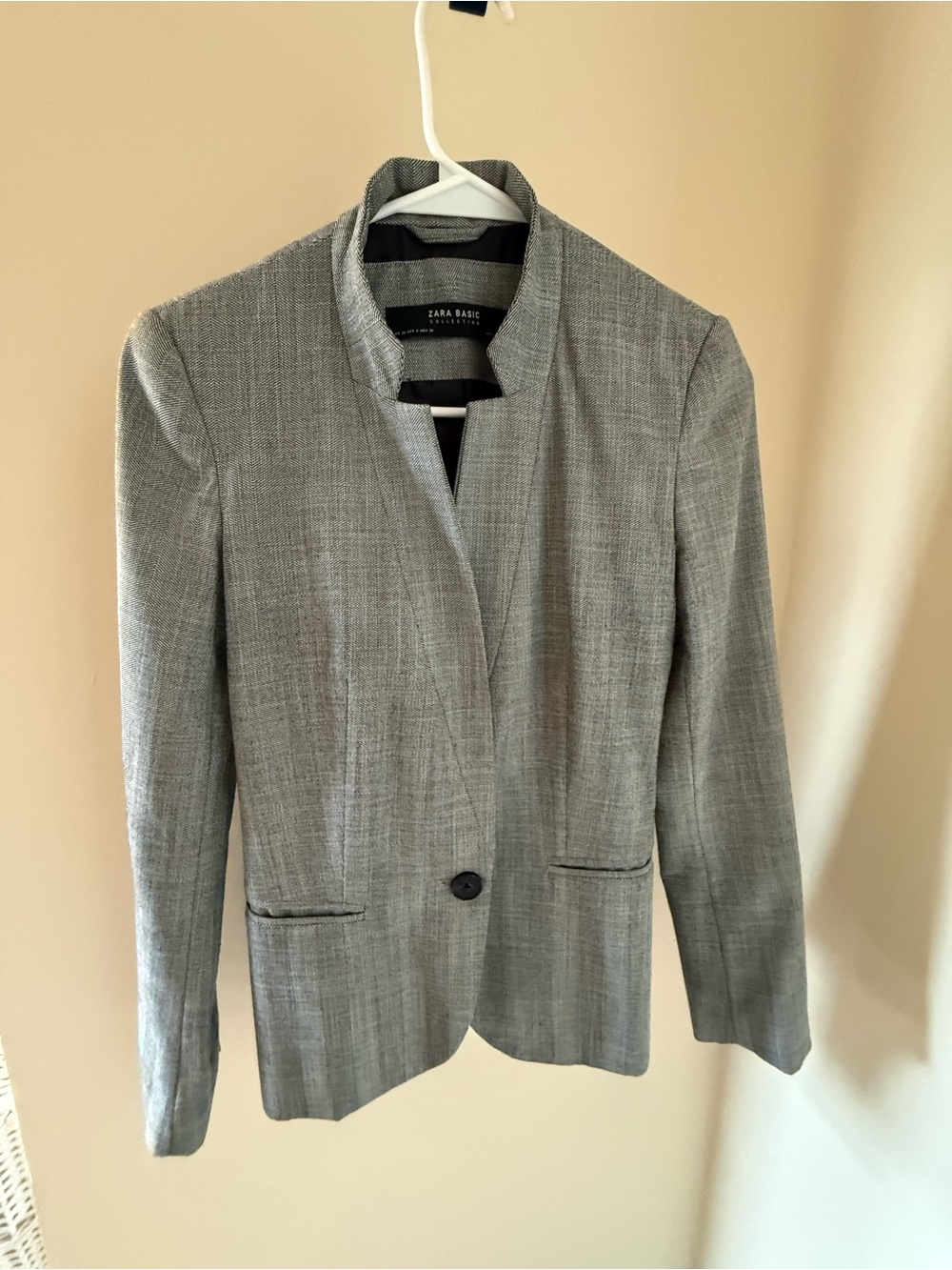 Zara Light Gray Single-Button Stand Collar Blazer